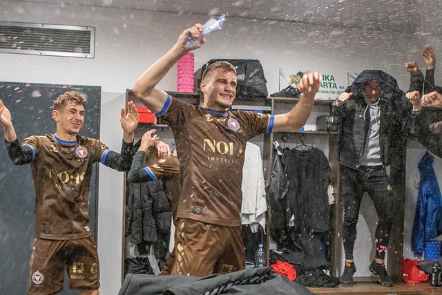 球进攻至关 球进攻至关